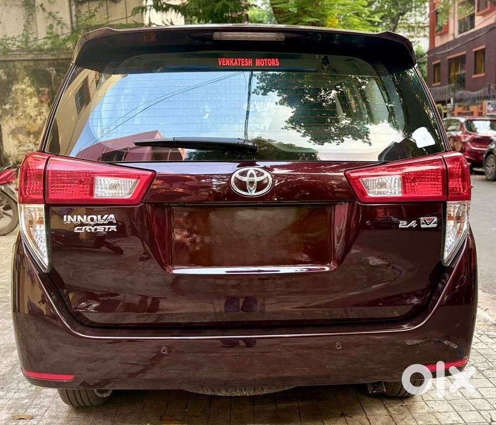 Toyota Innova Crysta 2.4 V 7 Str, 2018, Diesel