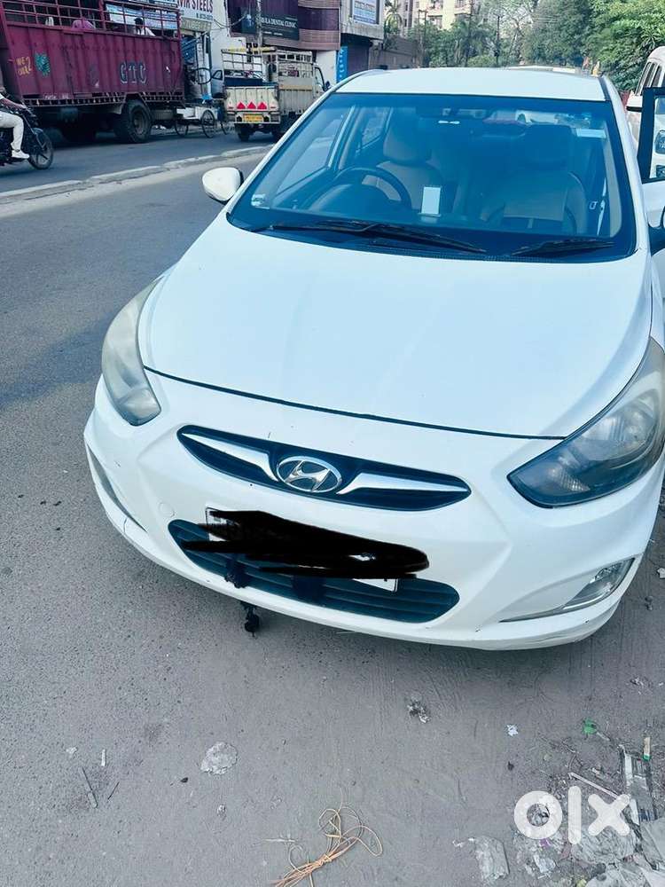 Hyundai Fluidic Verna 2011 Diesel 126000 Km Driven