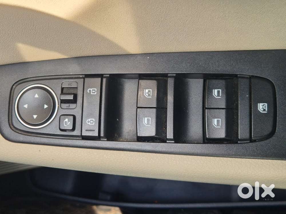 Kia Carens 1.5 Luxury Plus Turbo Dct, 2023, Petrol