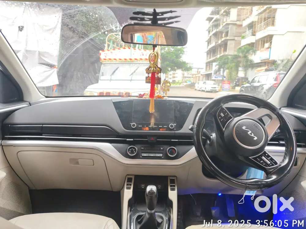 Kia Carens 2023 Petrol Good Condition