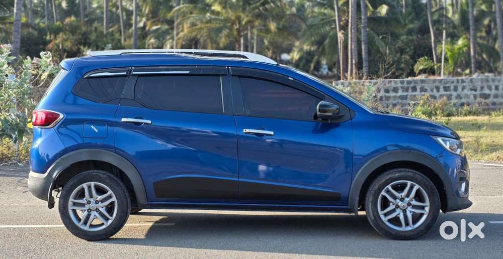 Renault Triber Rxz Easy-r Amt, 2022, Petrol