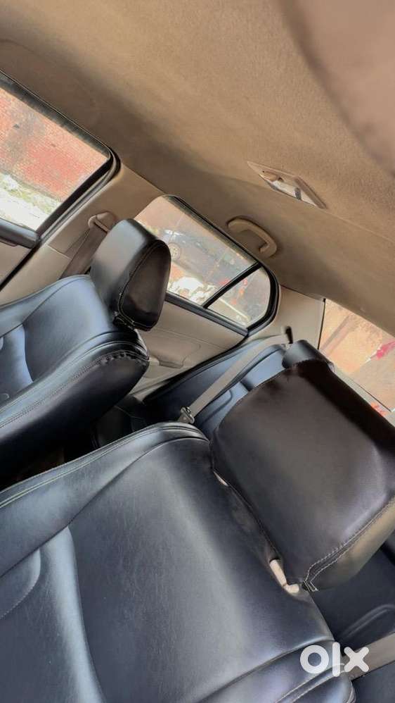 Maruti Suzuki Swift Dzire 2015 Diesel Well Maintained