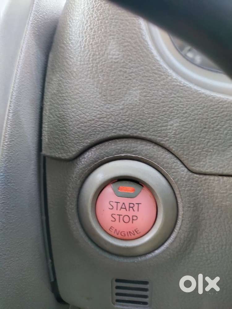 Nissan Micra Xv Cvt, 2015, Petrol