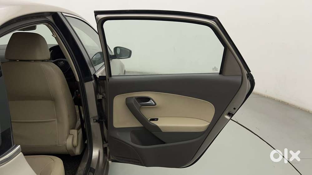 Volkswagen Vento 2013-2015 1.2 Tsi Highline At, 2017, Petrol