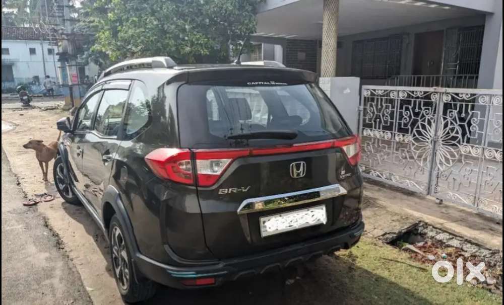 Honda Br-v 2017 Cng & Hybrids 40000 Km Driven