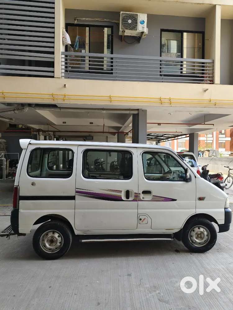 Maruti Suzuki Eeco 2016