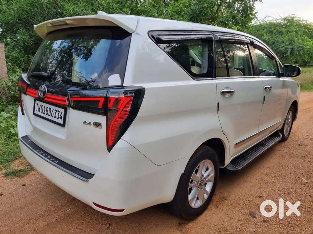 Toyota Innova Crysta 2017