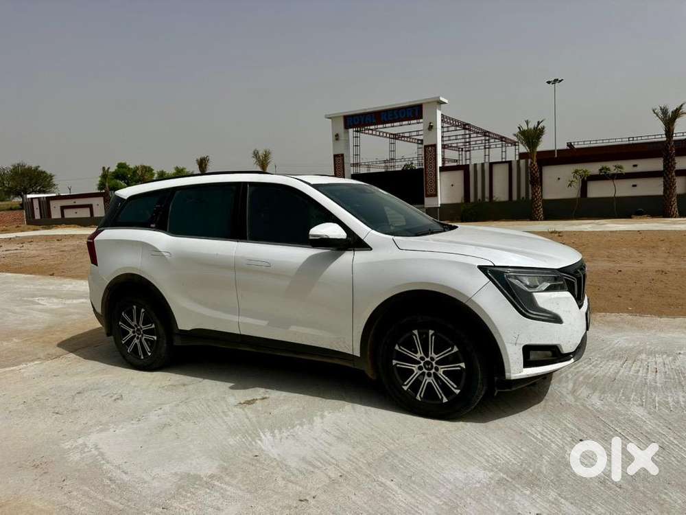 Mahindra Xuv700 Diesel Auto 2024 1st Owner