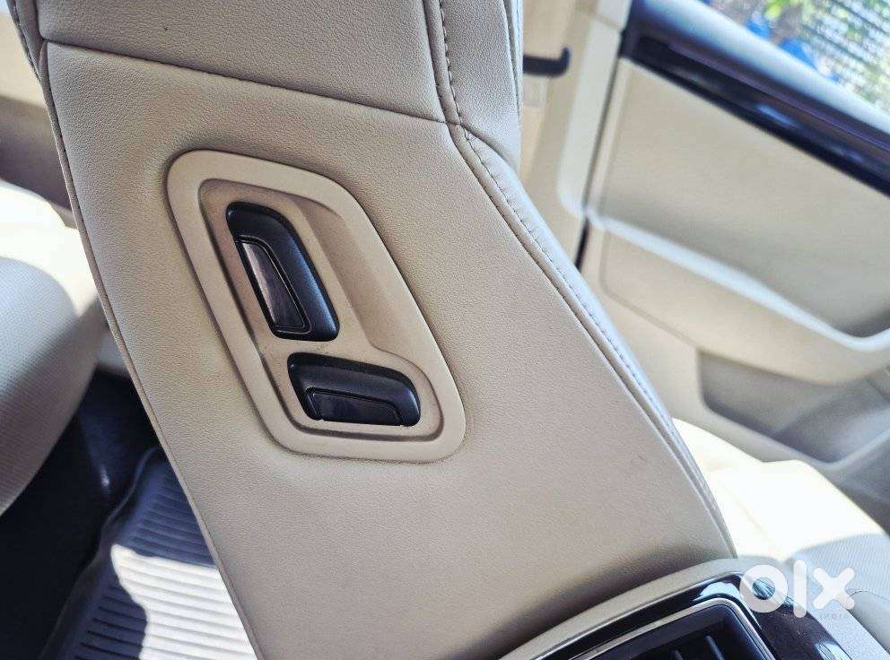 Skoda Superb 1.8 Elegance Tsi At, 2018, Petrol