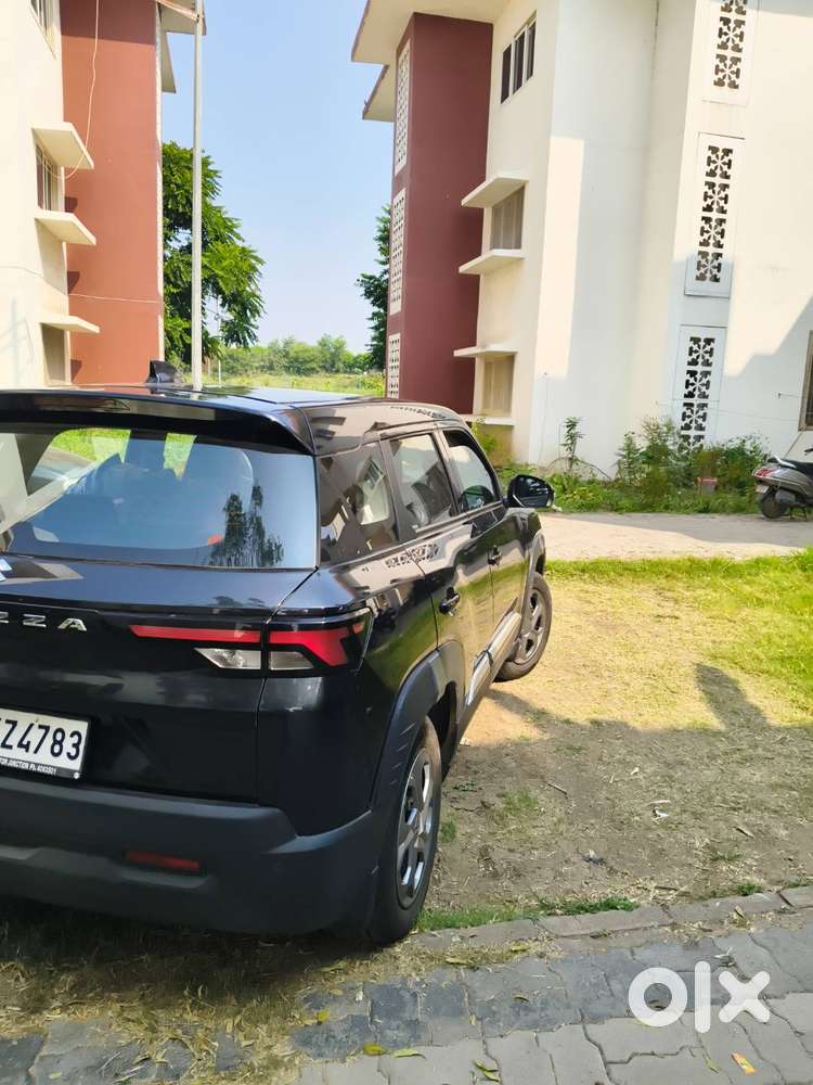 Maruti Brezza Vxi At 2026