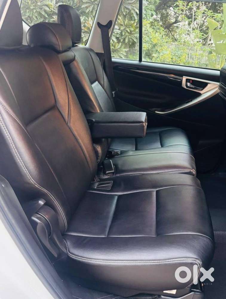 Toyota Innova Crysta 2.4 V 8 Str, 2021, Diesel