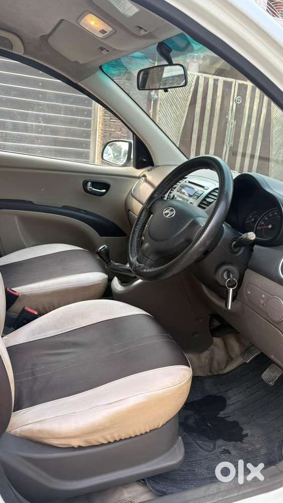 Hyundai I10 Megna 2012 Petrol Driven 67000 Km