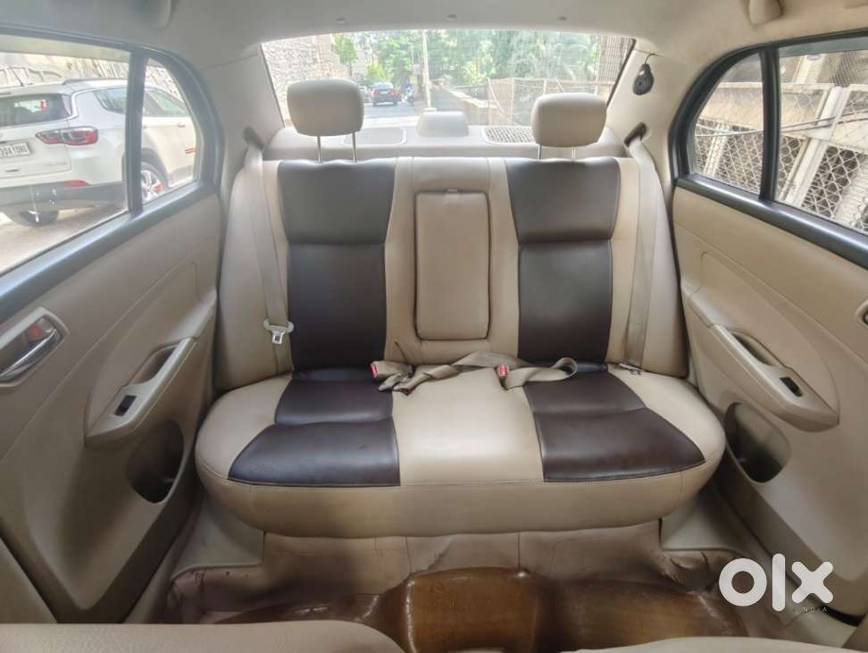 Maruti Suzuki Dzire 1.2 Zxi, 2014, Petrol
