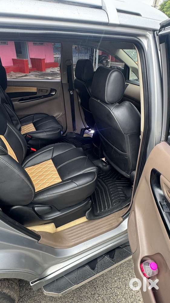 Toyota Innova 2015 Variant 2.5