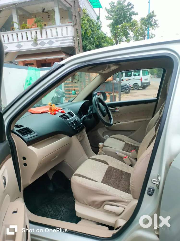 Maruti Suzuki Dzire 1.2 Vxi 2016