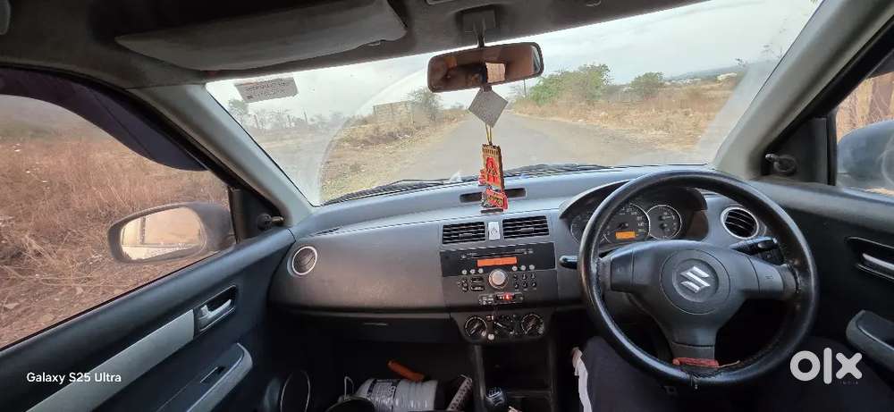 Maruti Suzuki Swift Dzire 2011 Diesel 127300 Km Driven