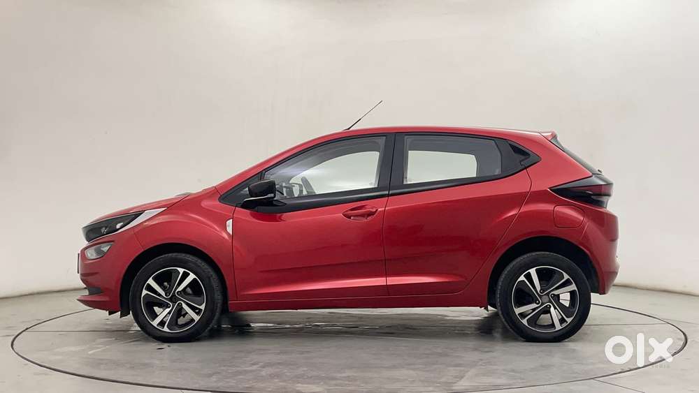 Tata Altroz Xz, 2022, Petrol