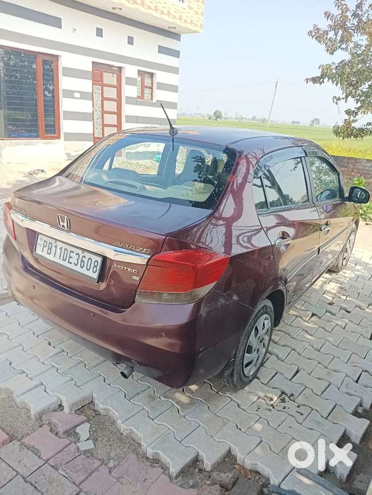 Honda Amaze 2013 Diesel Well Maintained
