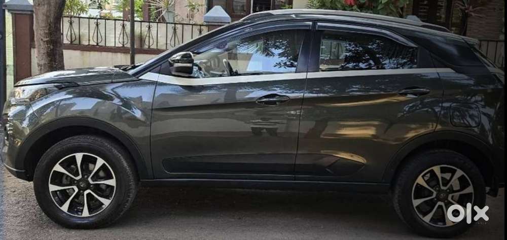 Tata Nexon 1.2 Revotron Xz Plus, 2023, Petrol