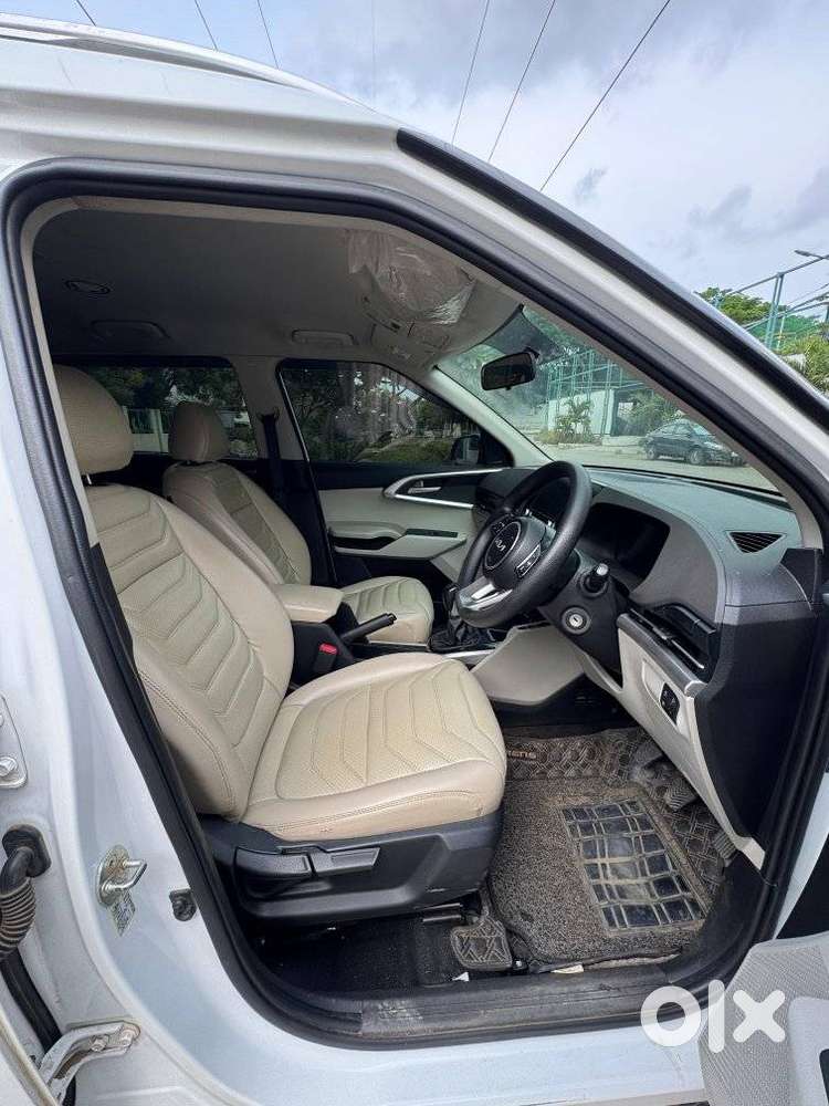 Kia Carens 1.4 Prestige 7 Str, 2024, Petrol