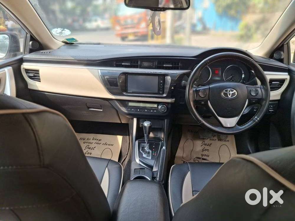 Toyota Corolla Altis 2013-2017 G At, 2014, Petrol