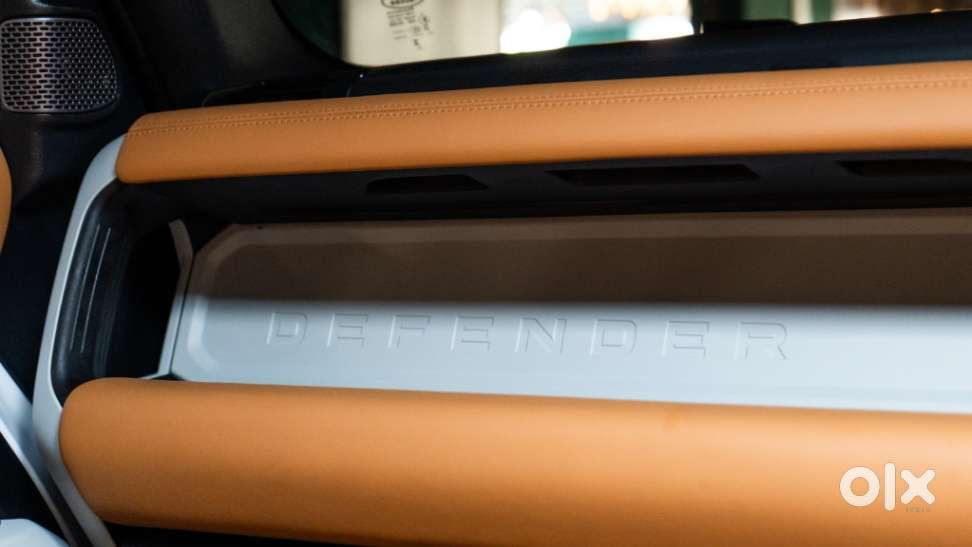 Land Rover Defender 2.0 110 Hse, 2024