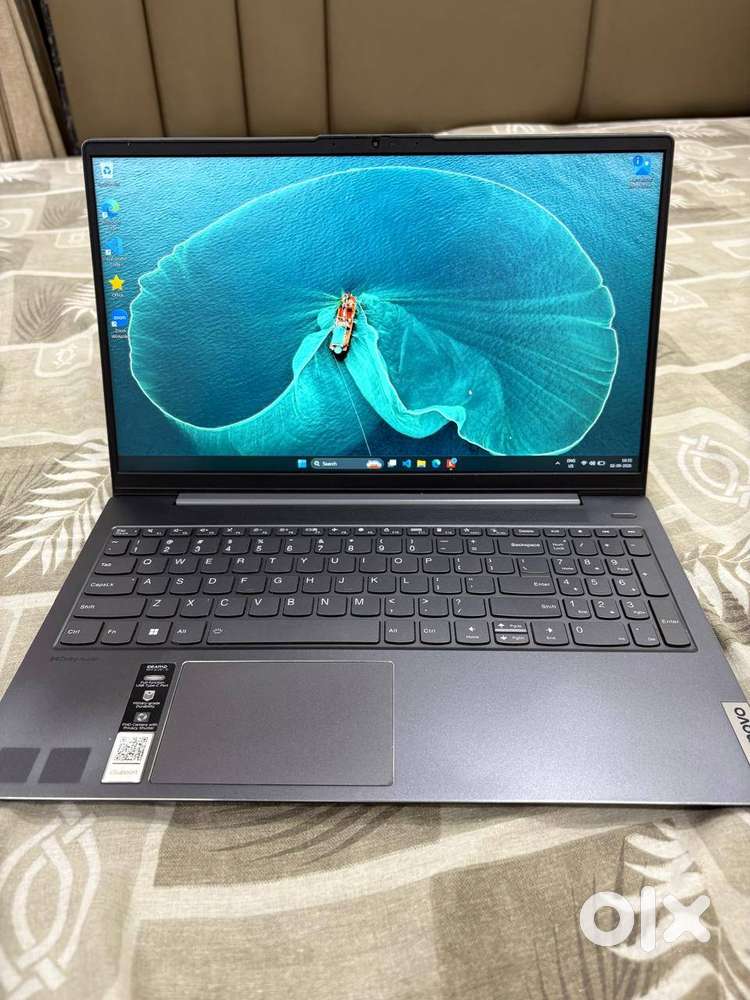Lenovo IdeaPad Slim 5  i5 12th Gen  16GB RAM  512GB SSD  *8YIN