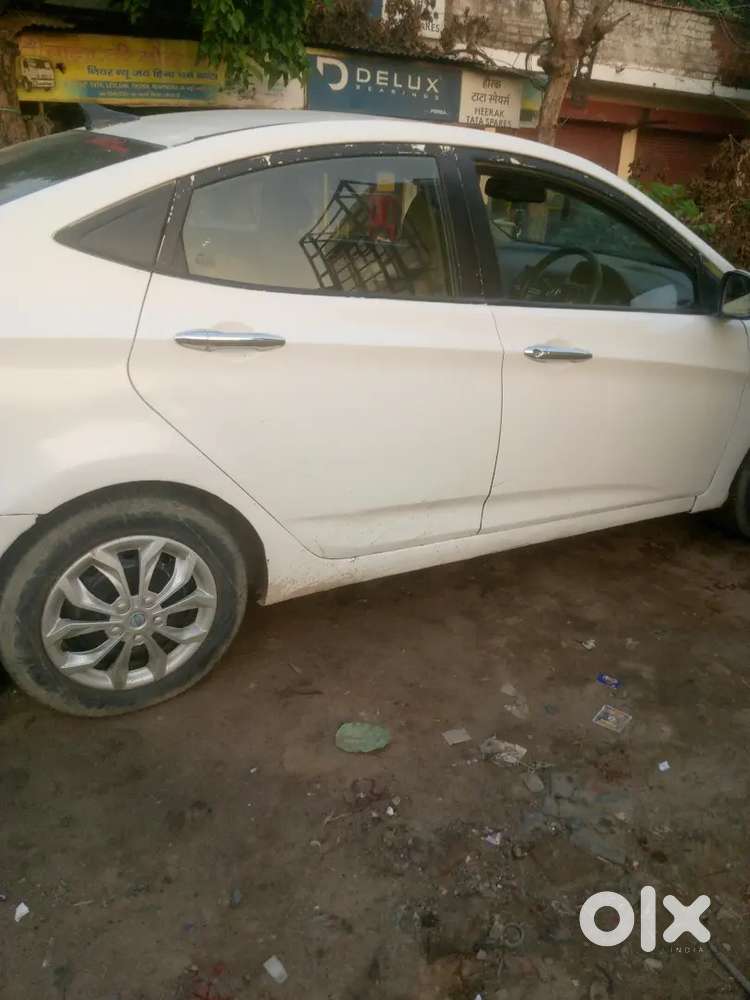 Hyundai Verna Fluidic 2013 Diesel Manual