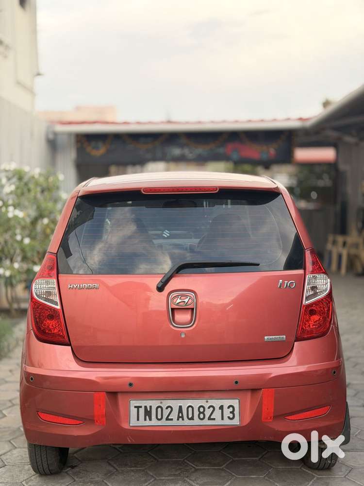 Hyundai I10 Sportz At, 2011, Petrol