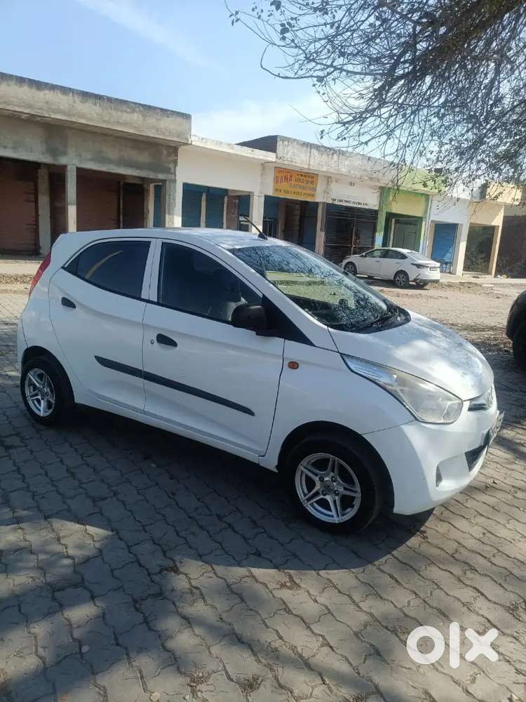 Hyundai Eon 2015 Petrol 75000 Km Driven