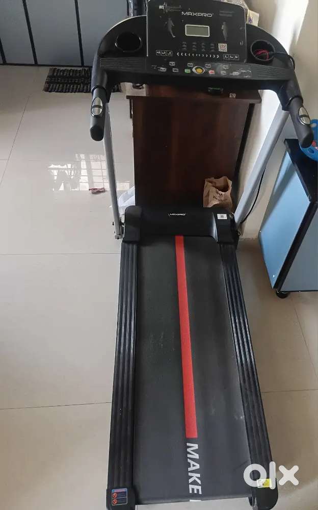 Maxpro ptm 405 treadmill
