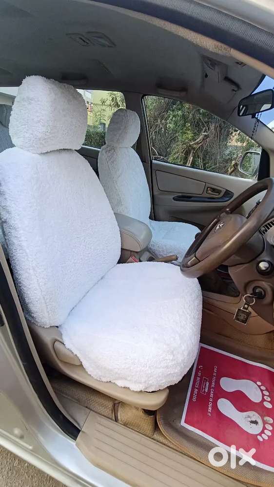 Toyota Innova 2008 Diesel 140000 Km Driven