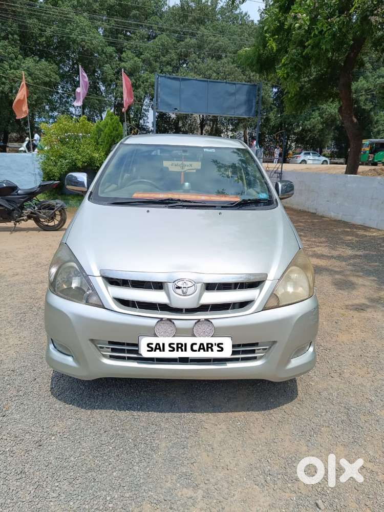 Toyota Innova 2.5 V 7 Str, 2005, Diesel