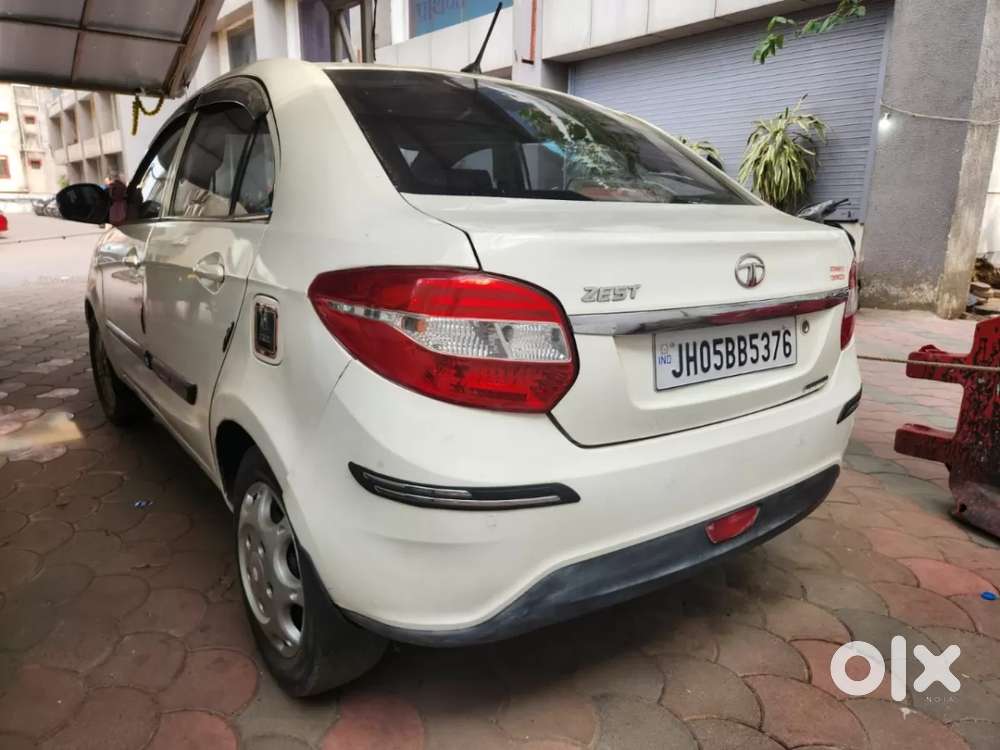 Tata Zest 1.2 Revotron Xt, 2014, Petrol