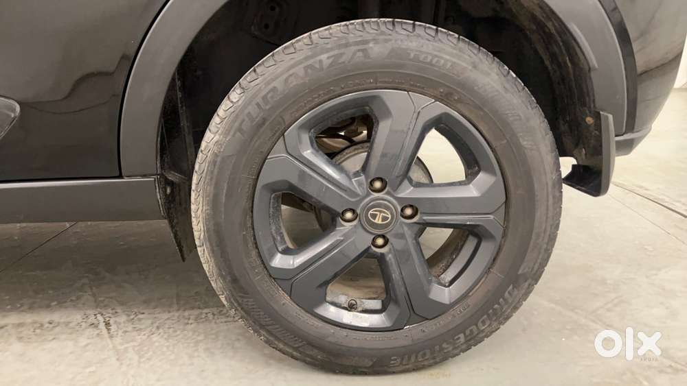 Tata Nexon 1.5 Revotorq Xza Plus (o) Dual Tone, 2022, Petrol