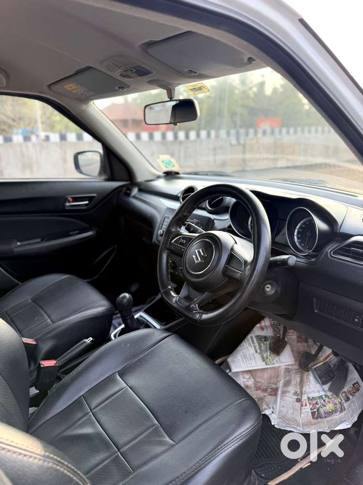 Maruti Suzuki Swift Vxi 1.2 Abs Bs-iv, 2018, Petrol
