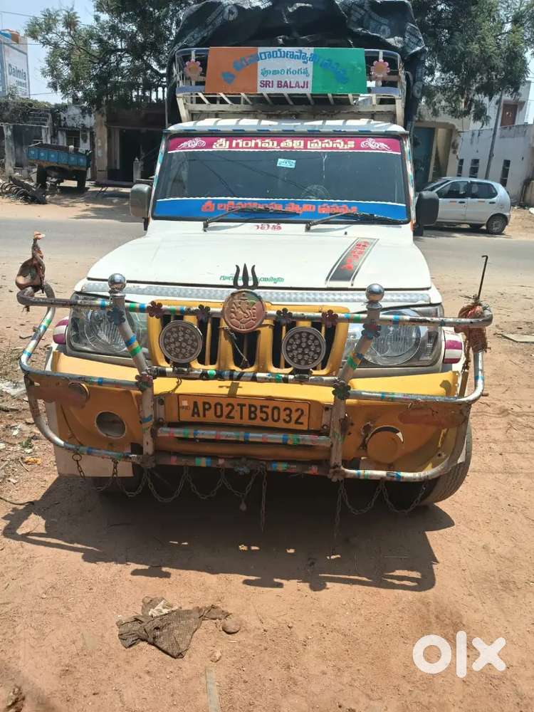 Mahindra Bolero Pik-up 2014 Diesel 290000 Km Driven