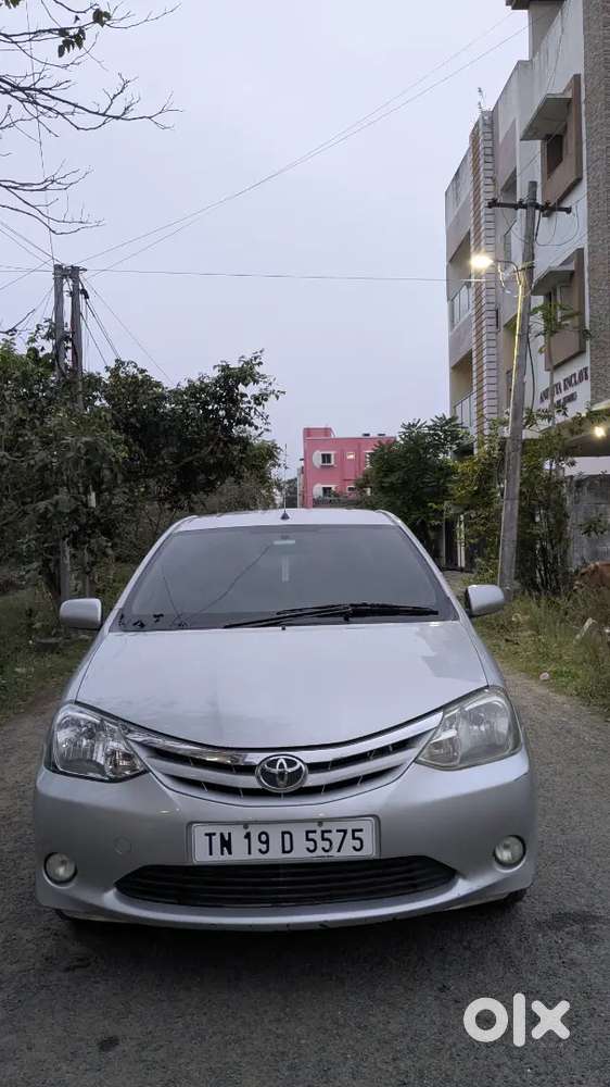 Toyota Etios 2011 Petrol Well Maintained