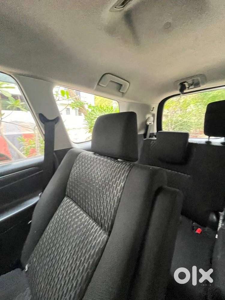 Toyota Innova Crysta 2.8 Gx At, 2018, Petrol