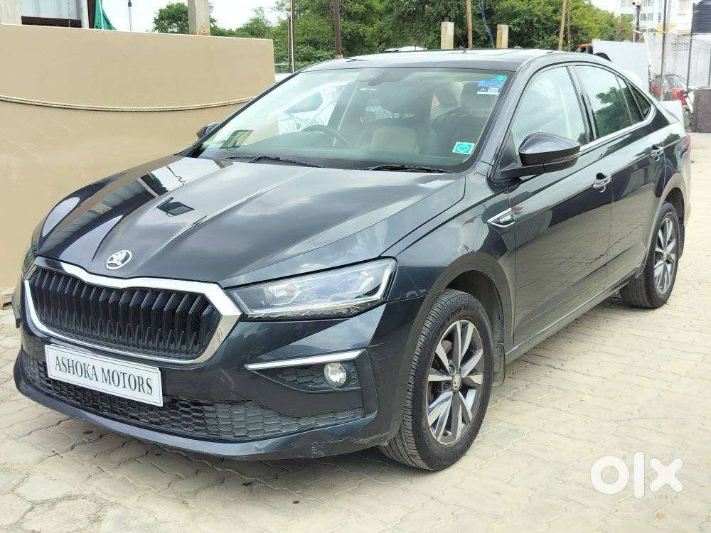 Skoda Slavia 1.0 Tsi Style, 2022, Petrol