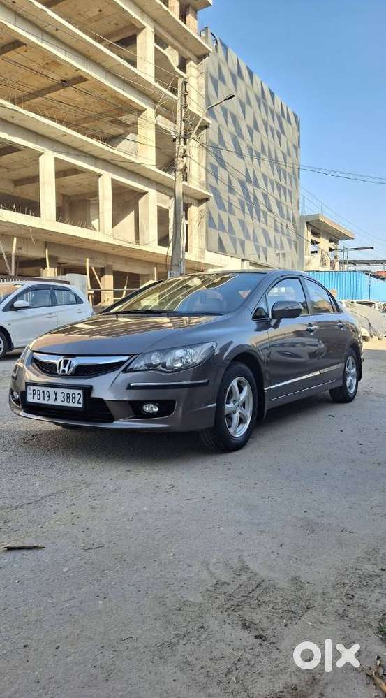 Honda Civic 1.8 V Mt, 2011, Petrol