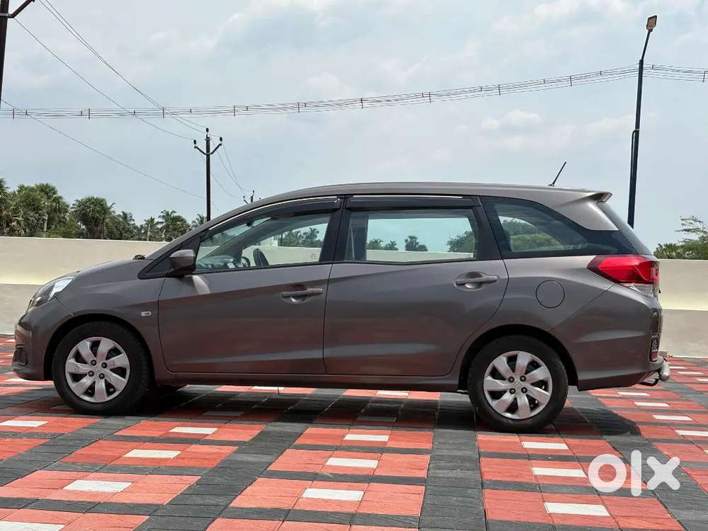 Honda Mobilio 2015 7 Seater Car Petrol