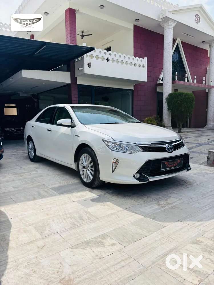 Toyota Camry Hybrid, 2017, Petrol