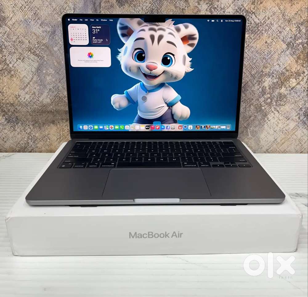 Apple Macbook Air 13inch M2 With Box M2 Air Best price