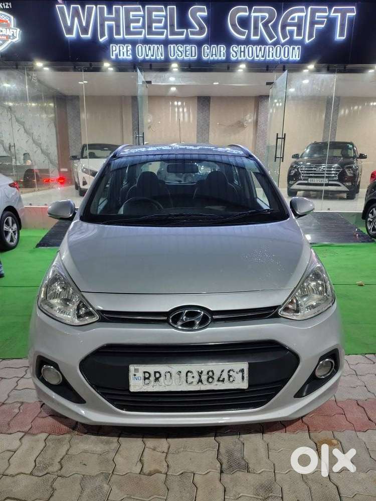 Hyundai Grand I10 Sportz, 2016, Petrol