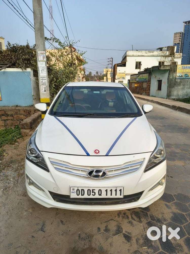 Hyundai Verna [2015-2017] Fluidic 4s 1.6 Crdi Sx (o), 2015, Diesel