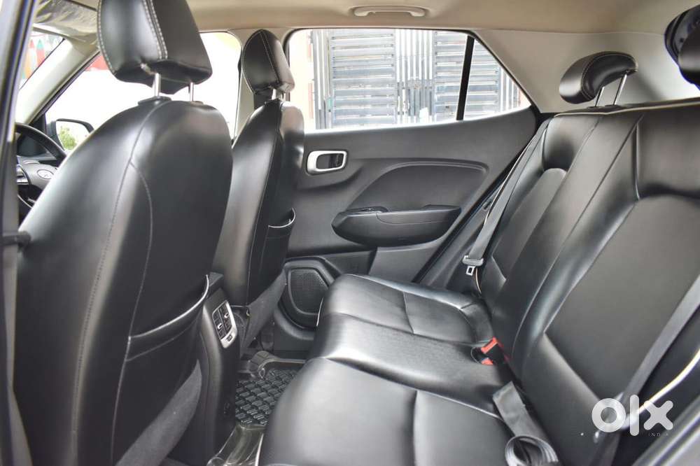 Hyundai Venue 1.0 Sx Turbo Imt Dual Tone Sport, 2019, Petrol