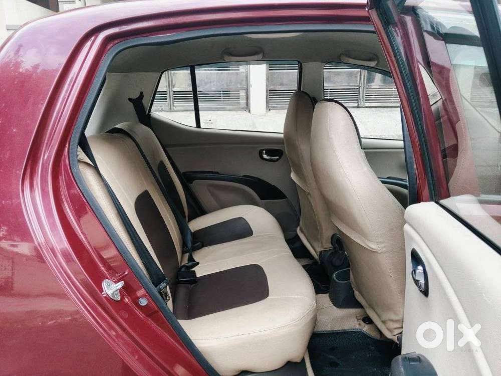 Hyundai I10 Sportz, 2017, Petrol