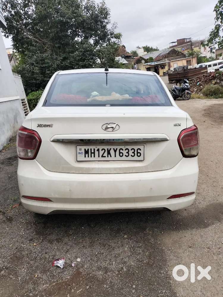 Hyundai Xcent 2014 Top Model