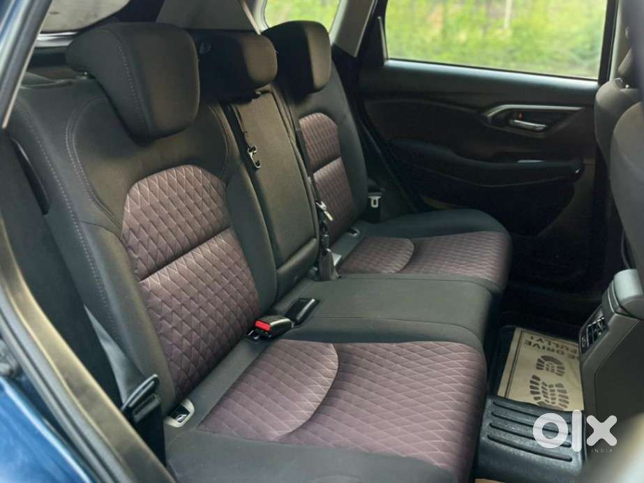 Maruti Suzuki Grand Vitara 1.5 Sigma Smart Hybrid, 2023, Petrol